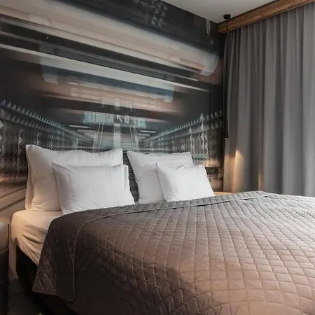 Going Triple A West Aparthotel