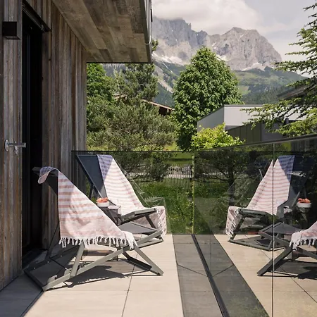 Going Triple A West Ξενοδοχείο με διαμερίσματα